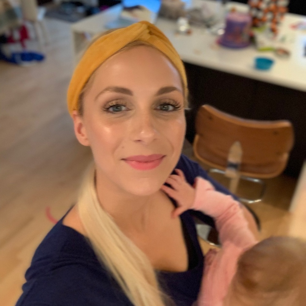 Meet your Posher, Alexandra